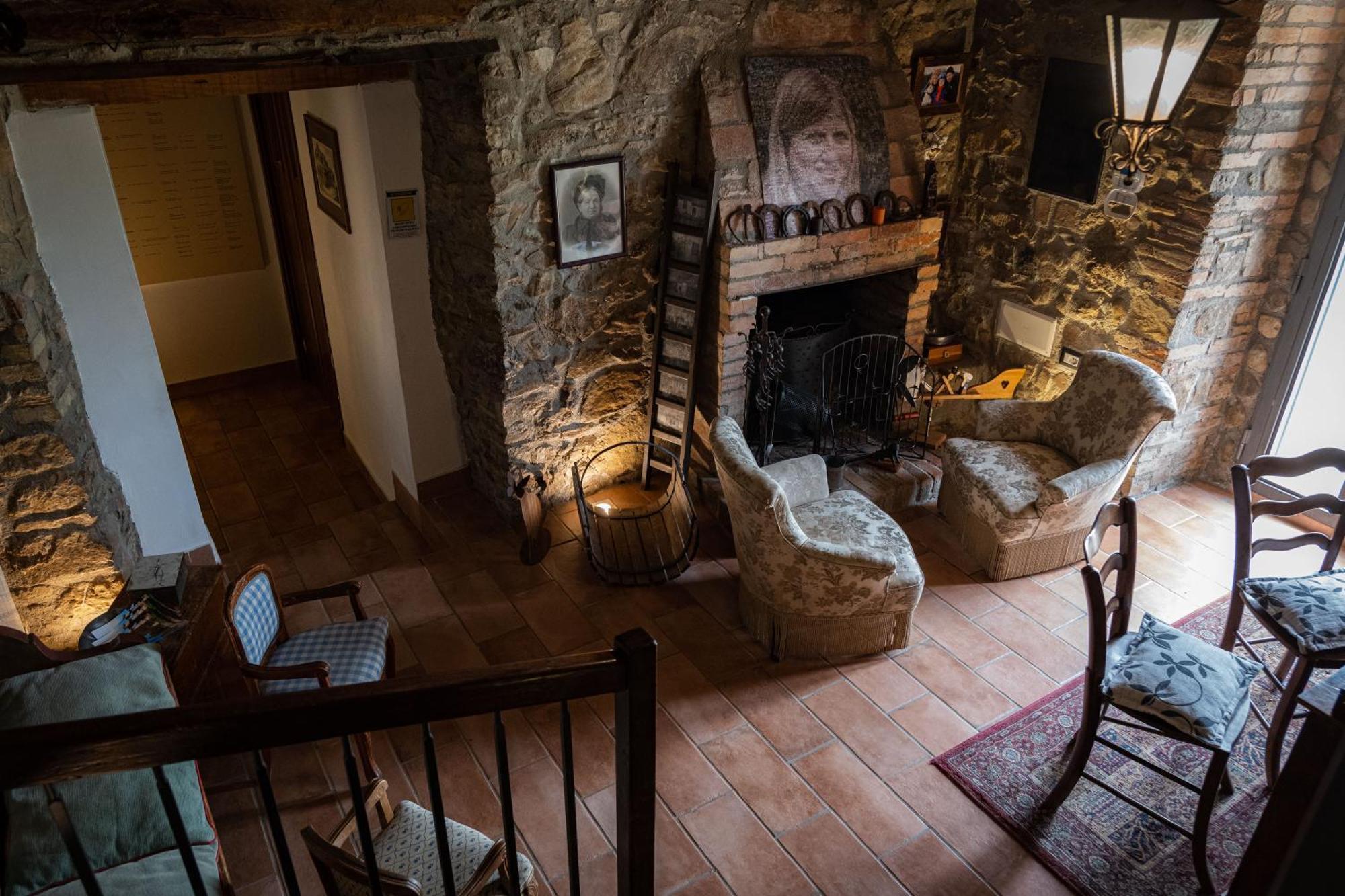 Gasthaus Country Relais La Torretta Baronale San Giorgio del Sannio Exterior foto